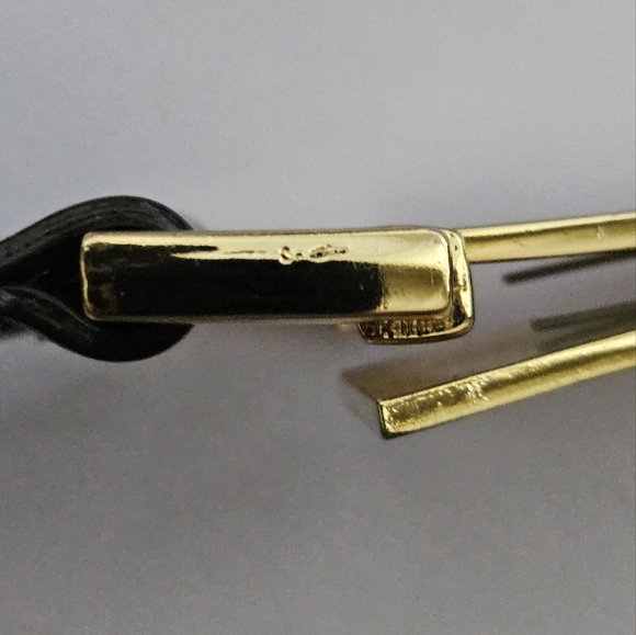 Last chance ! Authentic Gucci Gold buckle Black Leather Belt - Picture 3 of 6